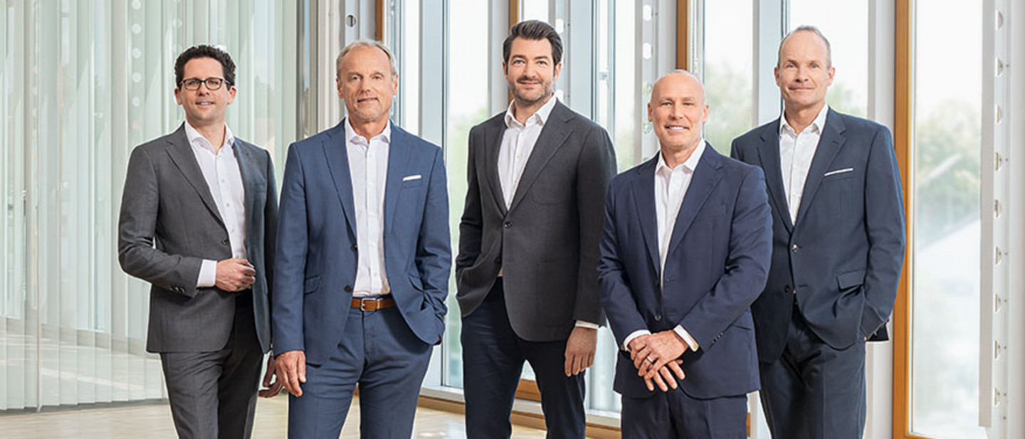 The executive leadership team of the PARI Group