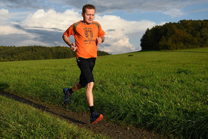 Rainer Heske - running with an organ donation shirt