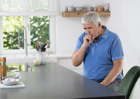 5 common everyday problems COPD patients face and how to tackle them Older jogger coughing
