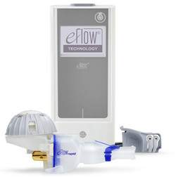 Produktabbildung – Die Abbildung zeigt das eFlow-rapid Inhalationssystem mit neuem eBase Controller und seiner Ausstattung, bestehend aus dem eFlow-rapid Vernebler und dem dazugehörigen Verneblerkabel.