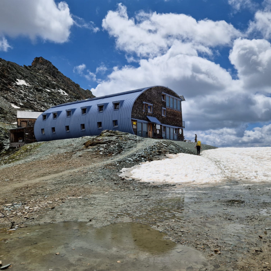 Stüdlhütte in der Totalen