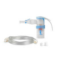Produktabbildung – Die Abbildung zeigt das PARI COMPACT2 Year Pack bestehend aus dem PARI LC SPRINT COMPACT Vernebler, Filter für PARI COMPACT2, Filter für PARI BOY Familie und Anschlussschlauch.