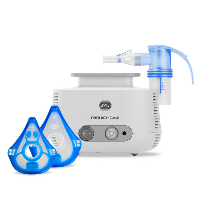 Product image – The image shows the PARI BOY Classic compressor with the PARI LC SPRINT nebuliser attached, along with a child’s mask and an adult’s mask