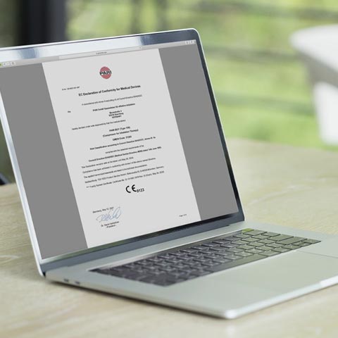 Laptop mit PARI Konformitätserklärung