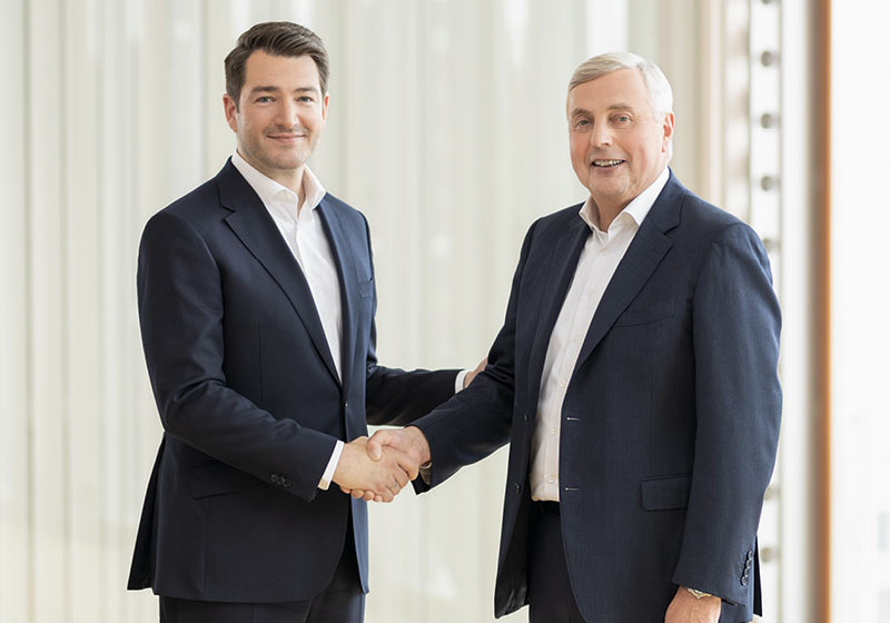 Jürgen Müller übergibt die Geschäftsführung der PARI GmbH an Dr. Frank Bredl