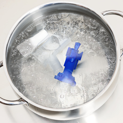 Hygienically safe inhalation during Corona: PARI nebulizers can be easily sterilized by boiling