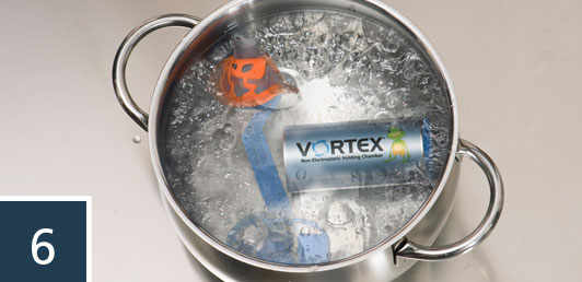 Alternatively, you can also disinfect the VORTEX in boiling water